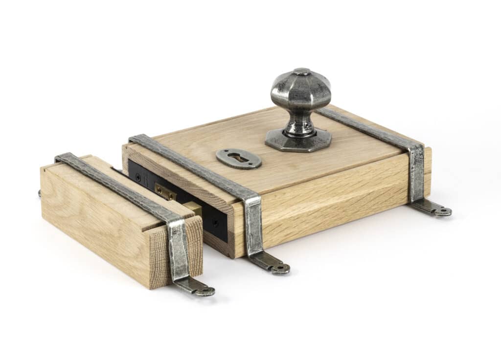 Pewter Oak Box Lock & Octagonal Knob Set 1