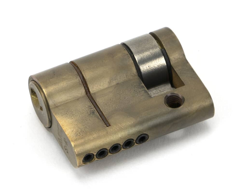 Aged Brass 30/10 5pin Single Cylinder 1