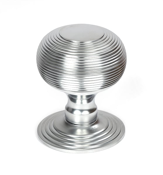 Satin Chrome Beehive Centre Door Knob 1
