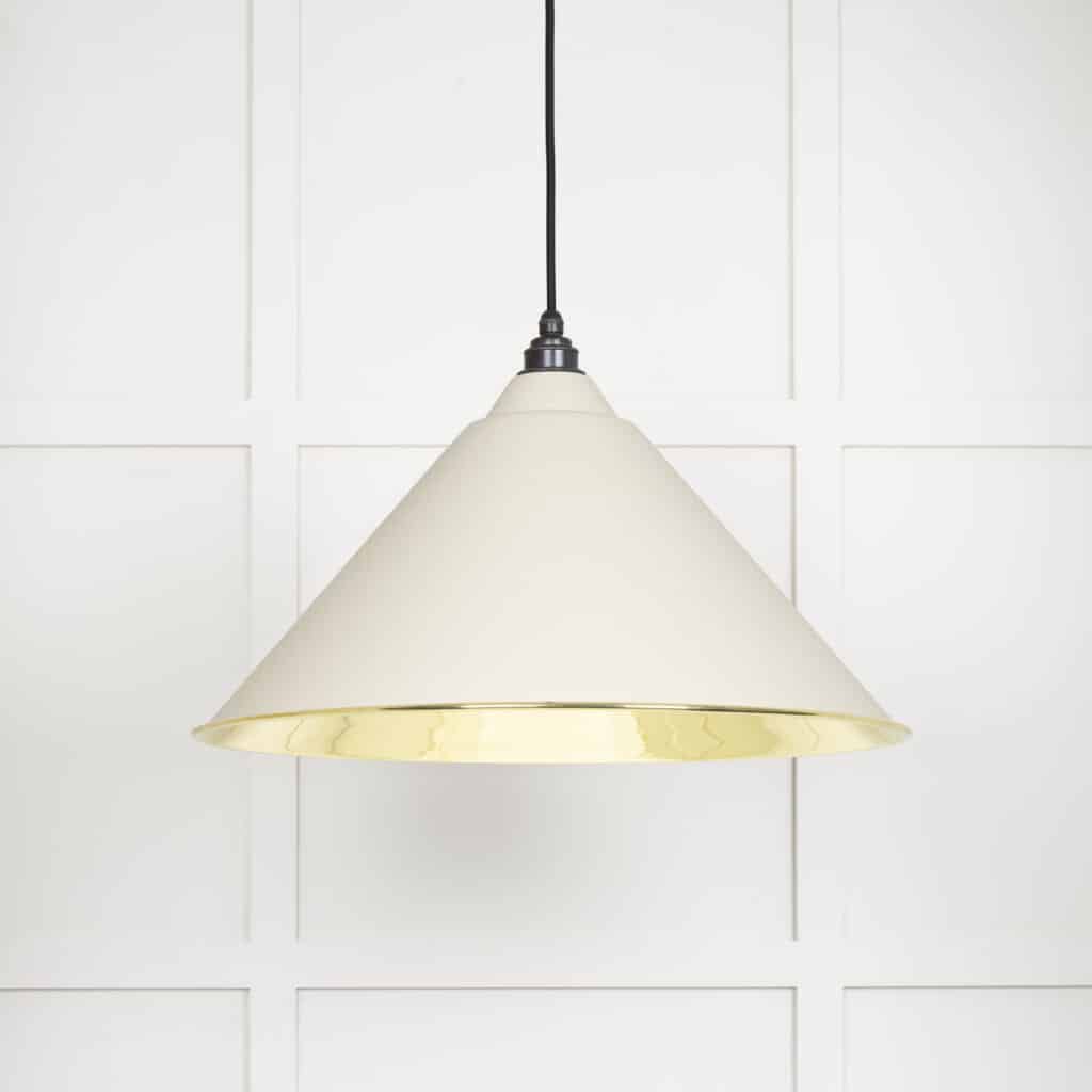 Smooth Brass Hockley Pendant in Teasel 1