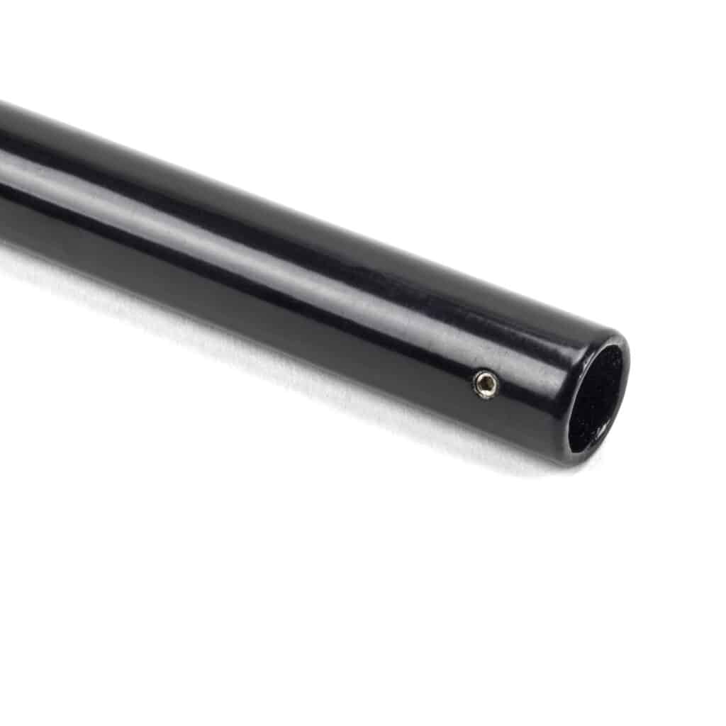 Black 1.5m Curtain Pole 1