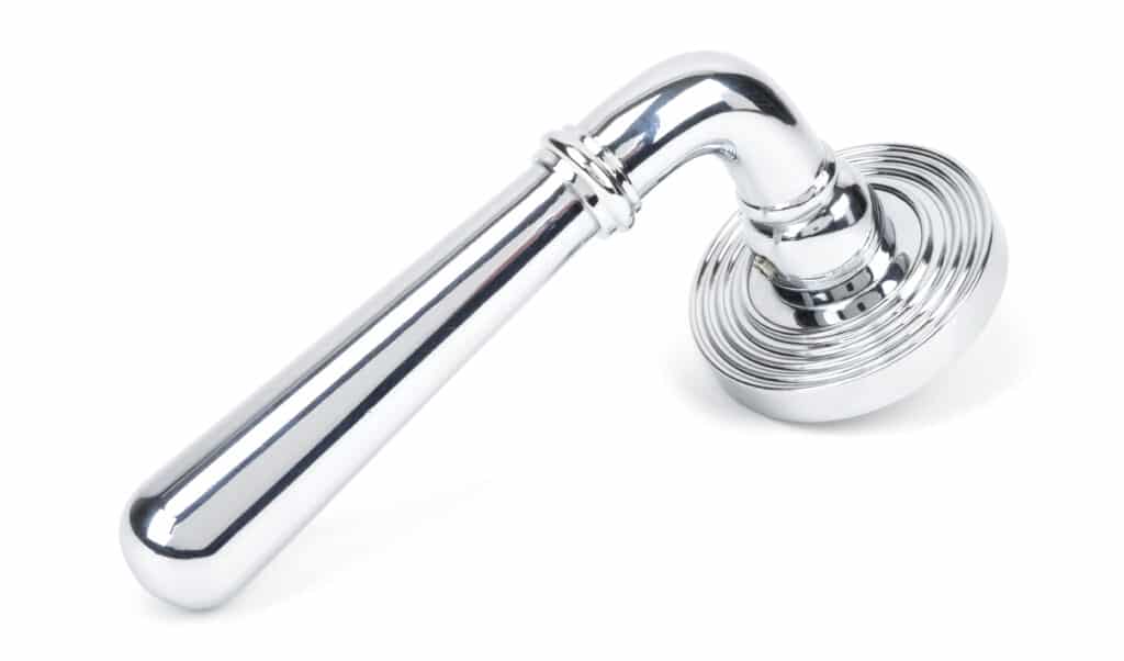 Polished Chrome Newbury Lever on Rose Set (Beehive) - Unsprung 1