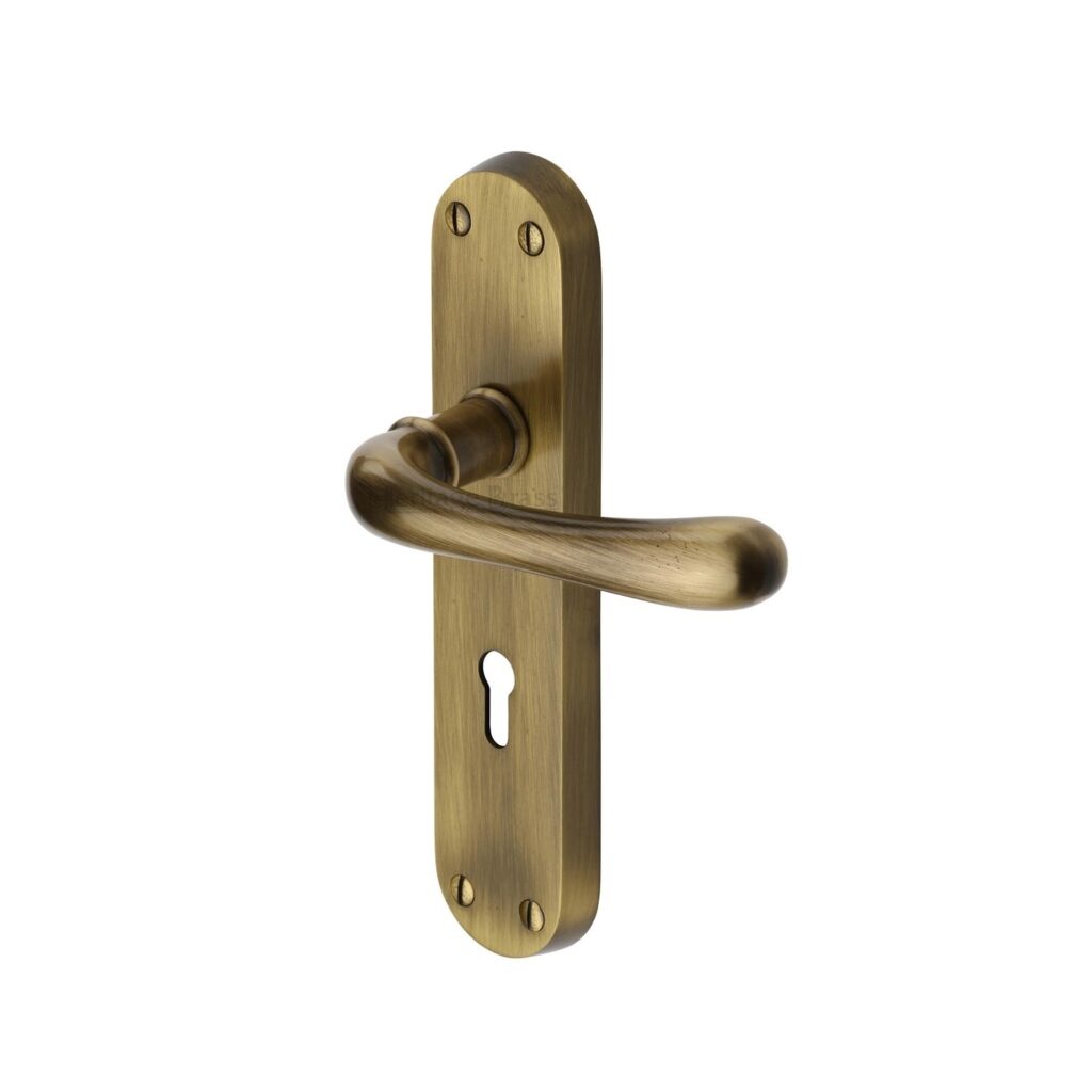 Heritage Brass Multi-Point Door Handle Lever Lock Colonial RH Design Antique Brass Finish 1