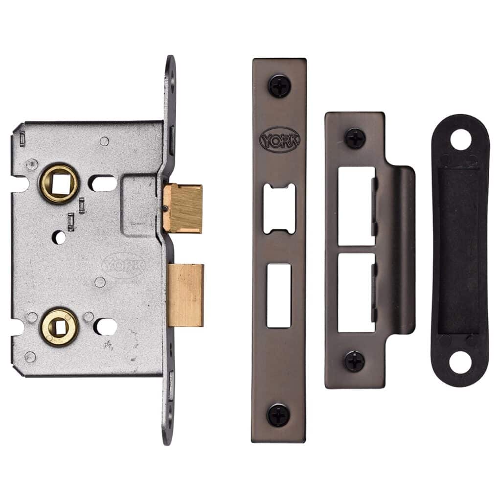 LACERTA PCP/SCP Sashlock Doorpack (x3 102mm FD hinges) 76mm CE 3L Lock 1