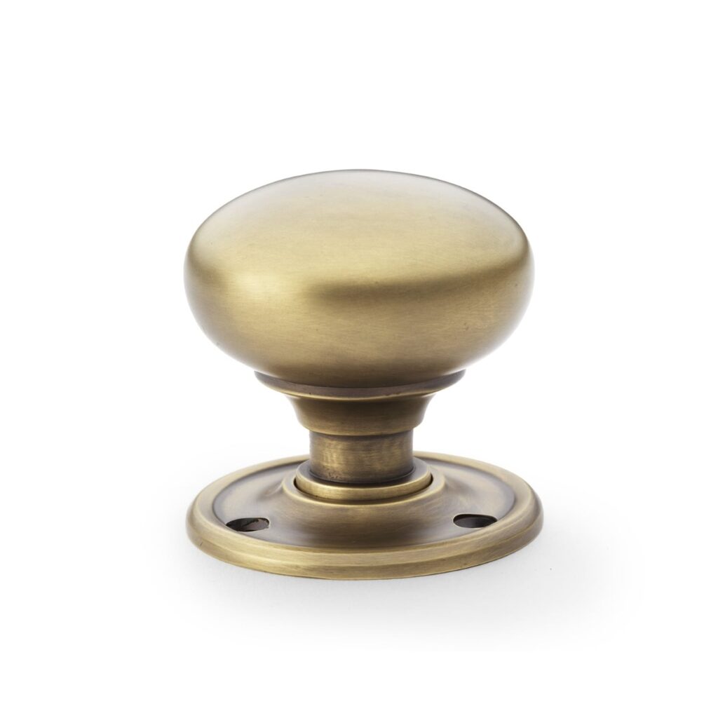 Alexander & Wilks - Hanover Hammered Cupboard Knob - Antique Brass - 30mm 1