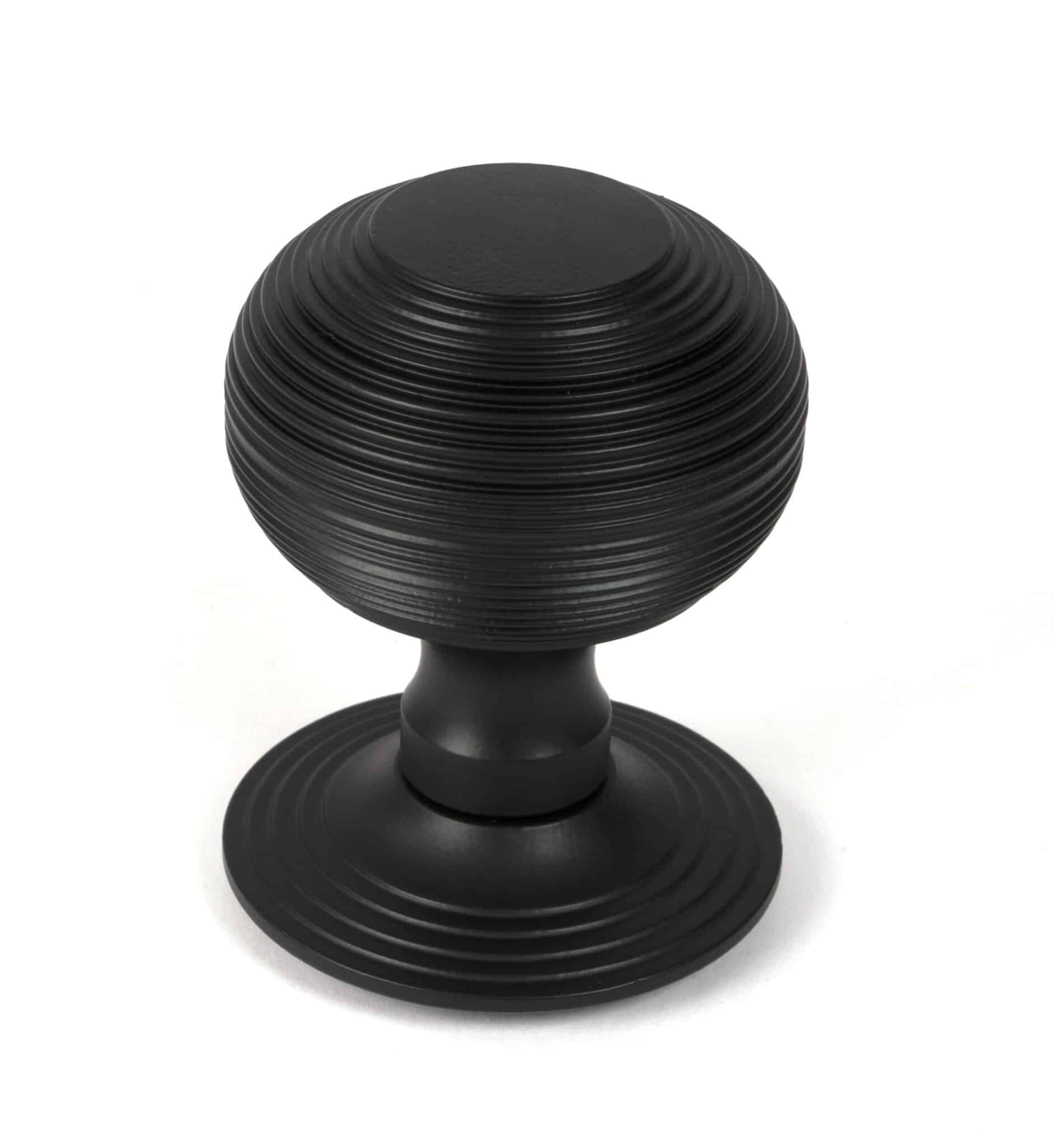 Matt Black Beehive Centre Door Knob 1